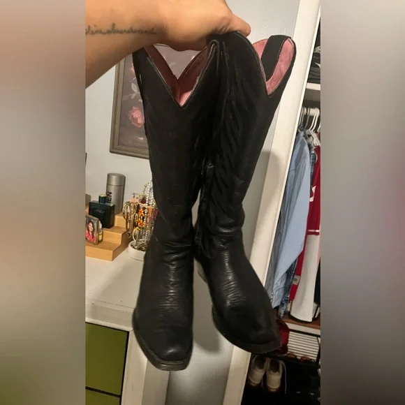 Black cowboy boots - Picture 2 of 6